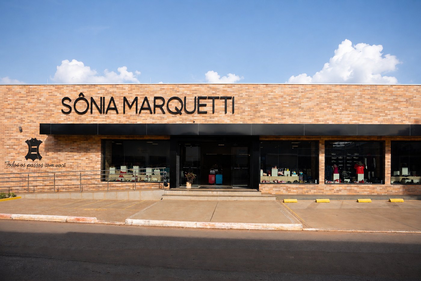 Fachada da loja Sônia Marquetti em Poconé/MT